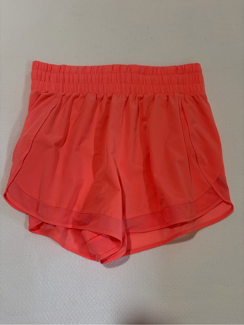 Athleta High Waist Mesh Race Runner shorts size Medium Coral